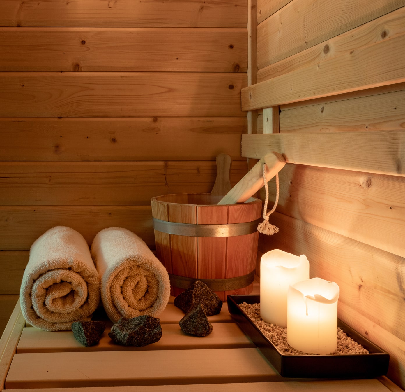 High homepage amenities slider type 2 4